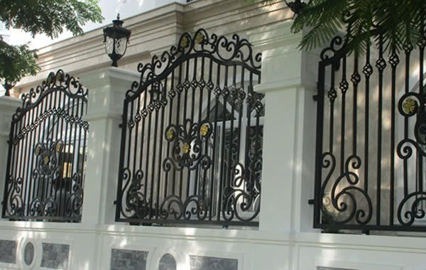 Hàng rào sắt mỹ thuật 04
