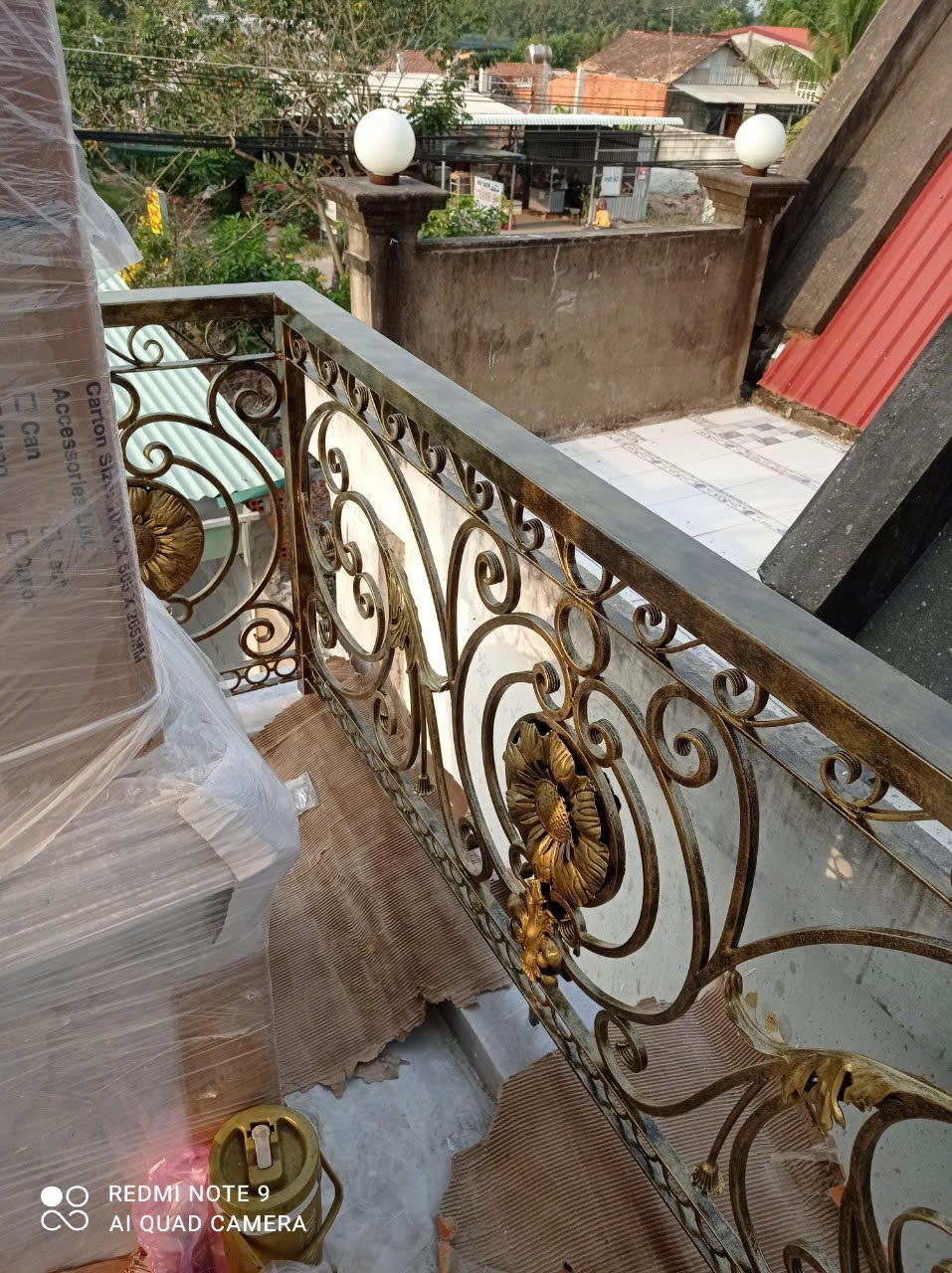 Ban công sắt mỹ thuật 13