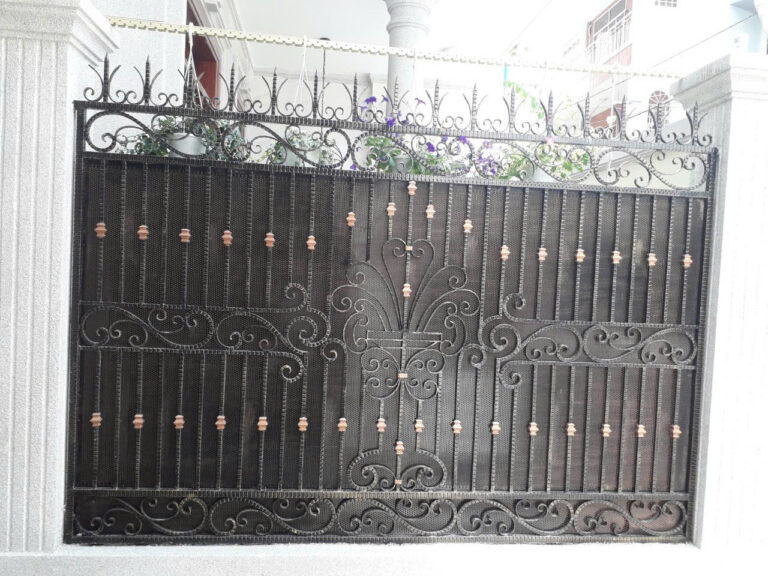 Hàng rào sắt mỹ thuật 17
